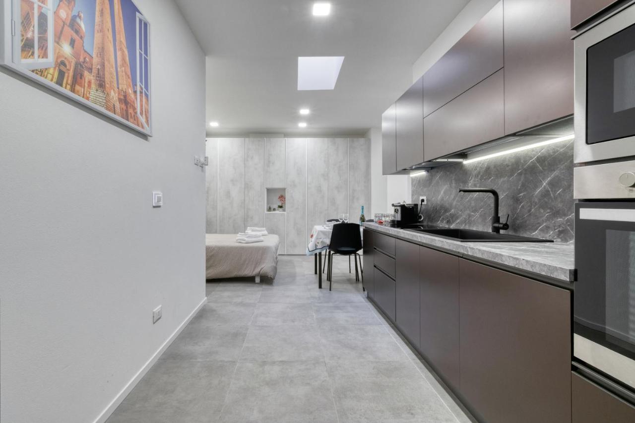 Guest House Ugo Lenzi โบโลญญา ภายนอก รูปภาพ